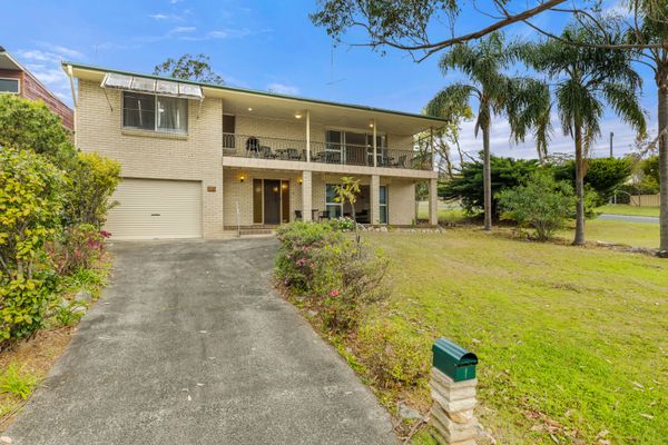 Eli231 – Minerva Beach House by Experience Jervis Bay