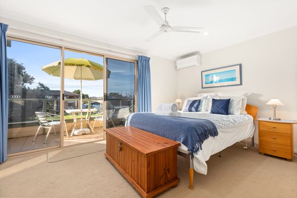 Eli2/42 – Sea Change by Experience Jervis Bay