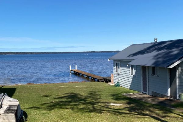 Nav135 – The Boathouse on Naval by Experience Jervis Bay