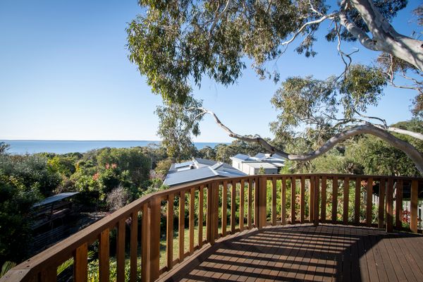 Dac68 – Seaglass Jervis Bay by Experience Jervis Bay