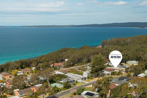 Dac68 – Seaglass Jervis Bay by Experience Jervis Bay
