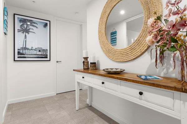 FegAG04/15 – Serene by Experience Jervis Bay