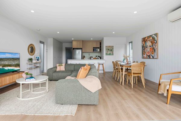 Eli4/225 – Sirena by Experience Jervis Bay