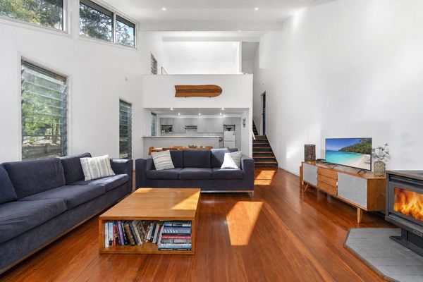 Boathouse 1 by Experience Jervis Bay