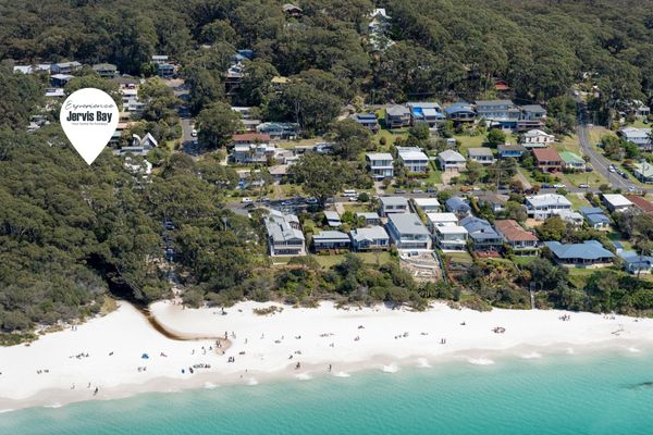 Boathouse 1 by Experience Jervis Bay