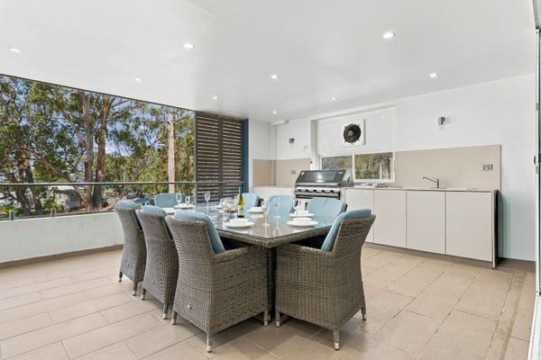 Feg2/19 – Bayreach by Experience Jervis Bay