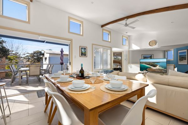 Dun2/9 – White Sands Deck House by Experience Jervis Bay