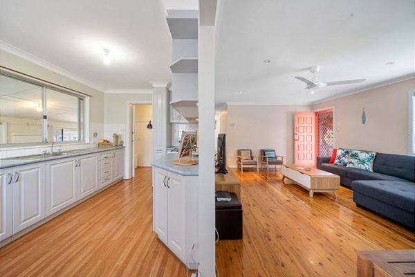 Cur41 – Ballena Blue by Experience Jervis Bay