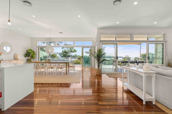 Aerial Blue Mollymook