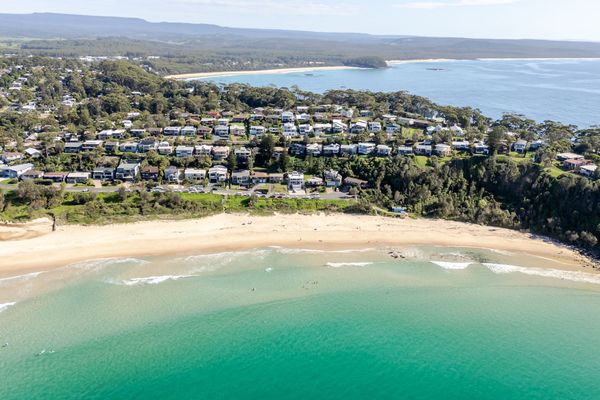 Surfers Lookout – Classic Beach Bungalow
