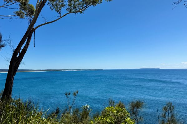 Rise in Mollymook Beach