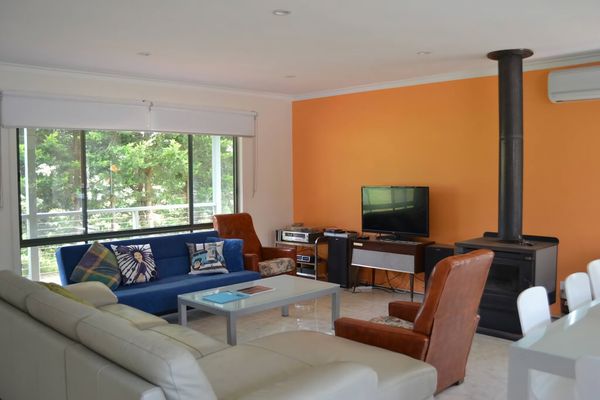 Dino s Beach Pad
