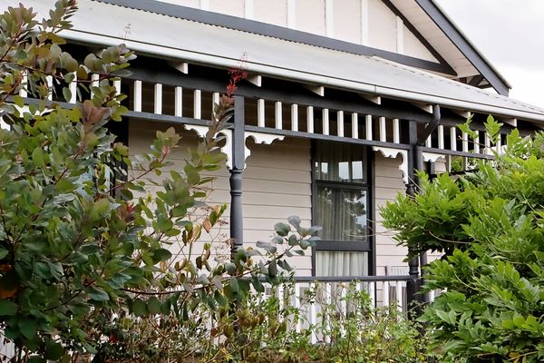 Borough Country House