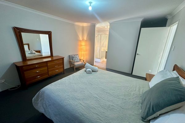 Quiet Busselton Retreat