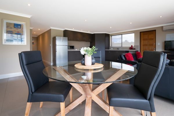 Ocean View Executive Apartment 2