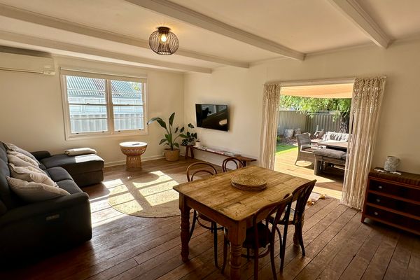 Barefoot Beach Cottage