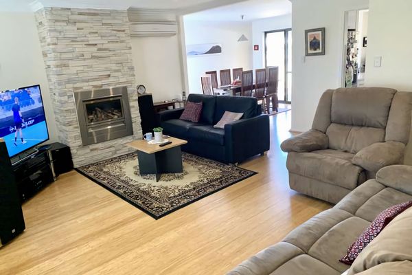 Beachside Escape – Broadwater