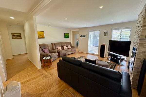 Beachside Escape – Broadwater