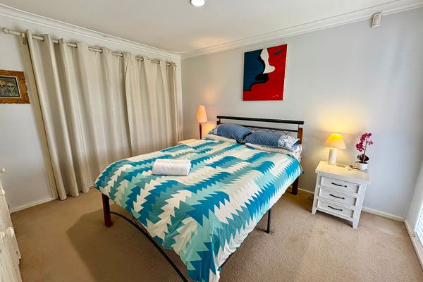 Beachside Escape – Broadwater