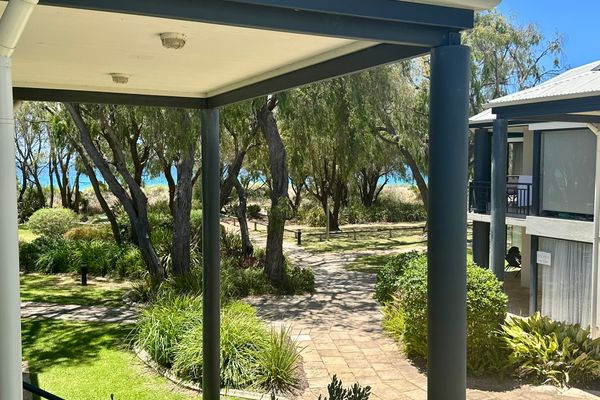 Cape View Beach Resort – Endless Summer