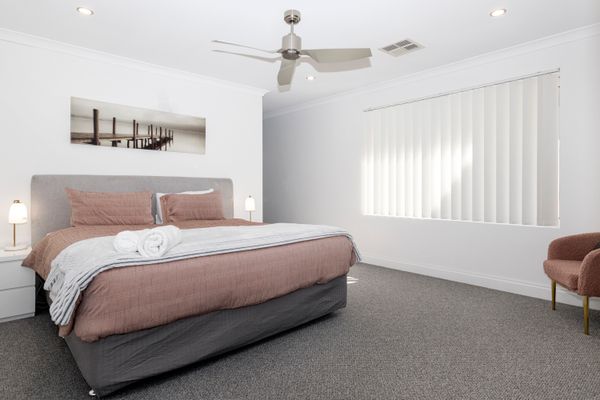 Windward Marina Retreat