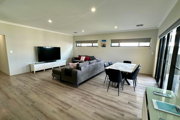 Arlia – Busselton