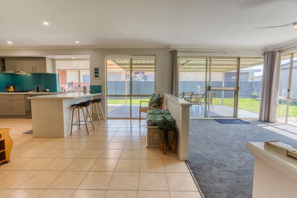 Marine Holiday Home – Geographe