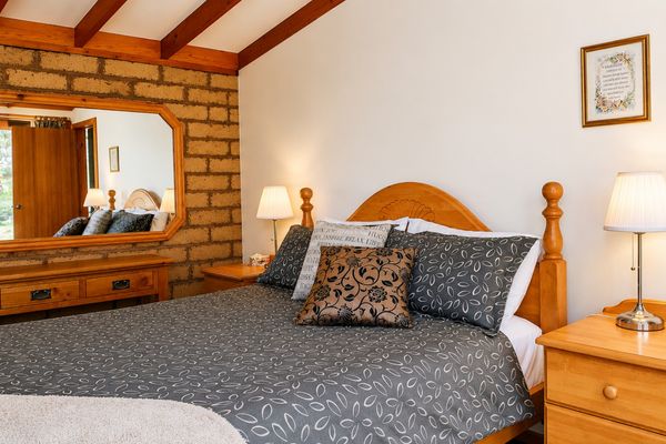 Yelverton Brook – Peppermint Lodge – 2 bedroom
