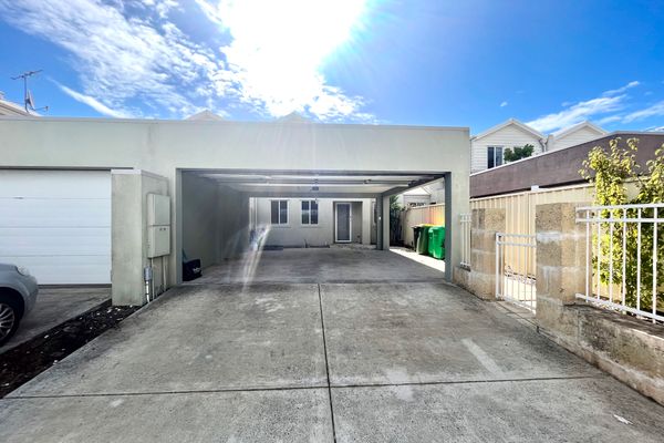 City Townhouse- Bunbury