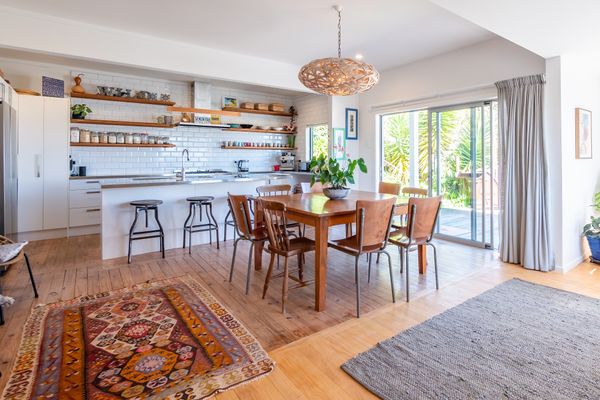 Ocean View with Kiwi Vibe