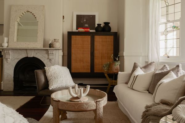 Hinterland House