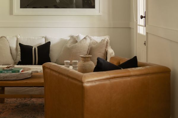 Hinterland House