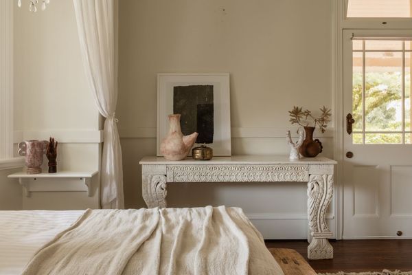 Hinterland House