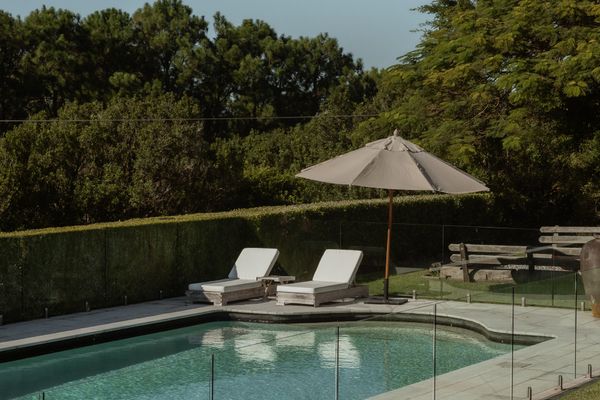 Hinterland House – The Full Estate