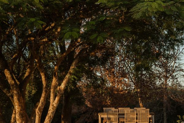 Hinterland House – The Full Estate