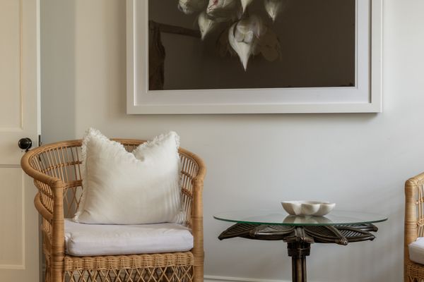 Hinterland House – The Full Estate