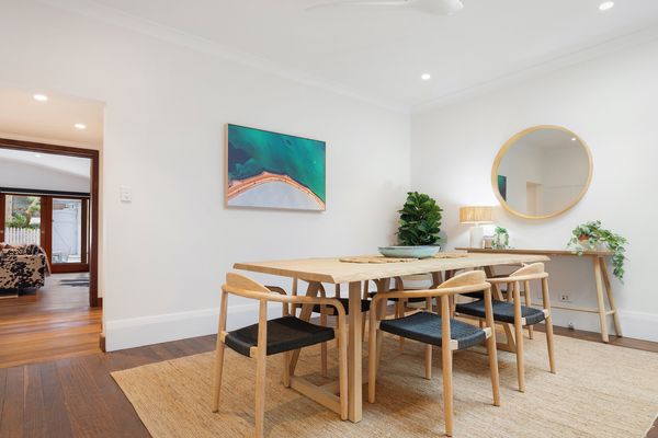 Belongil Beach House & Cottage