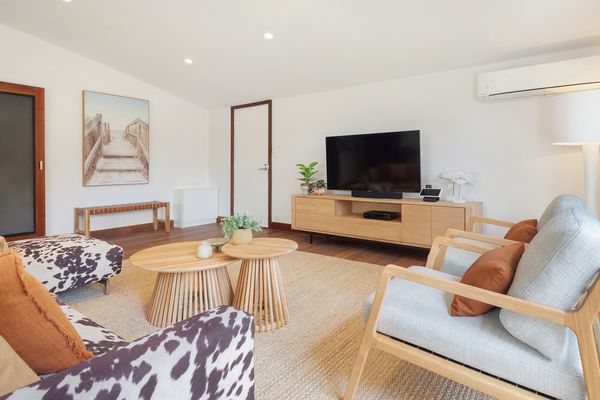 Belongil Beach House & Cottage