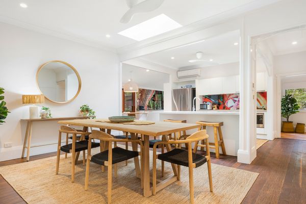 Belongil Beach House & Cottage