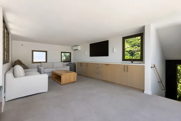 Moonrise Luxury Home – NEW BUILD