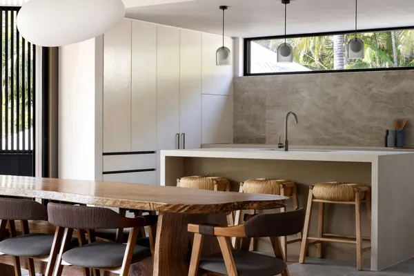 Moonrise Luxury Home – NEW BUILD