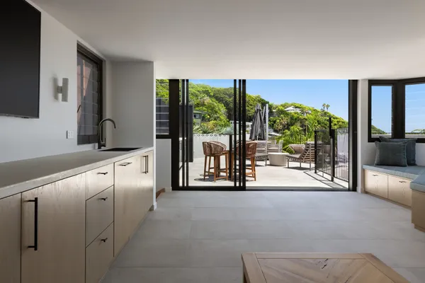 Moonrise Luxury Home – NEW BUILD