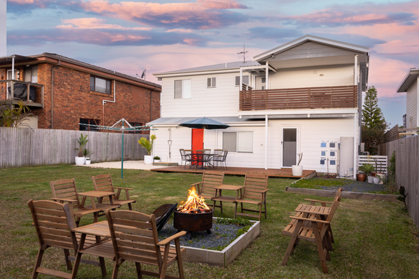 Grounds rear