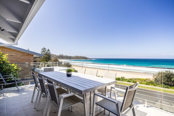 Surfers Reef Escape Mollymook