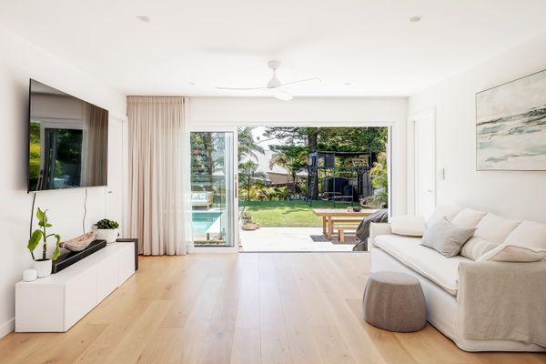 Bangalley by the Sea