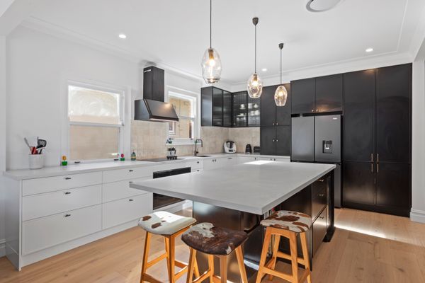 Luxury Manly Penthouse | Water Views