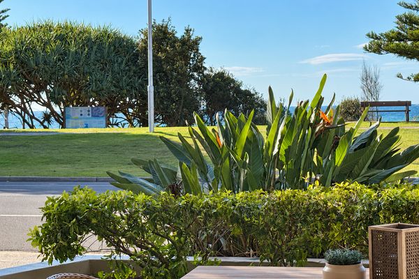 Luxury On The Bay – Karinya At Surfside