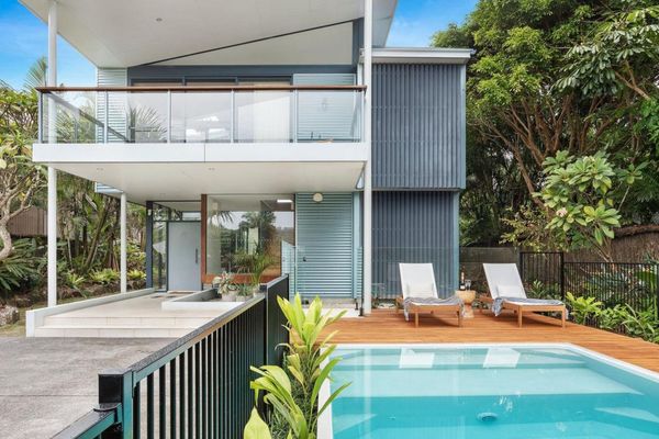 Luxury On The Bay – Wanda