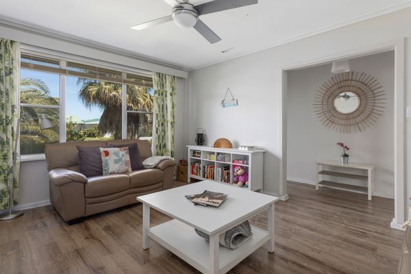 Seaside Escape – 4 Brittain St, Port Elliot