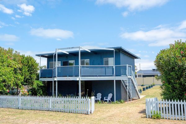 The Blue Bunyip – 3 Bunyip St , Goolwa South